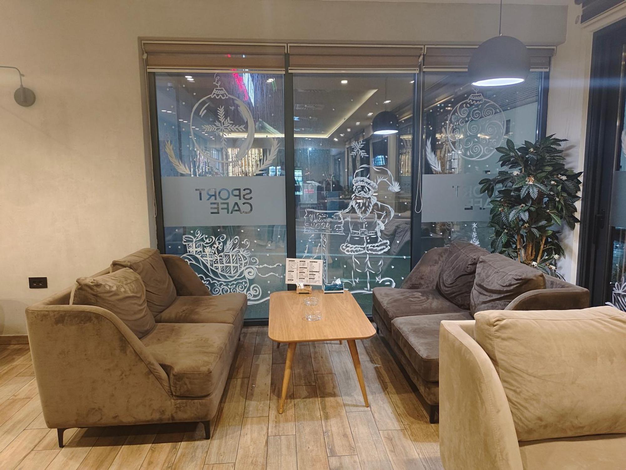 בלגרד H.T Hotel מראה חיצוני תמונה